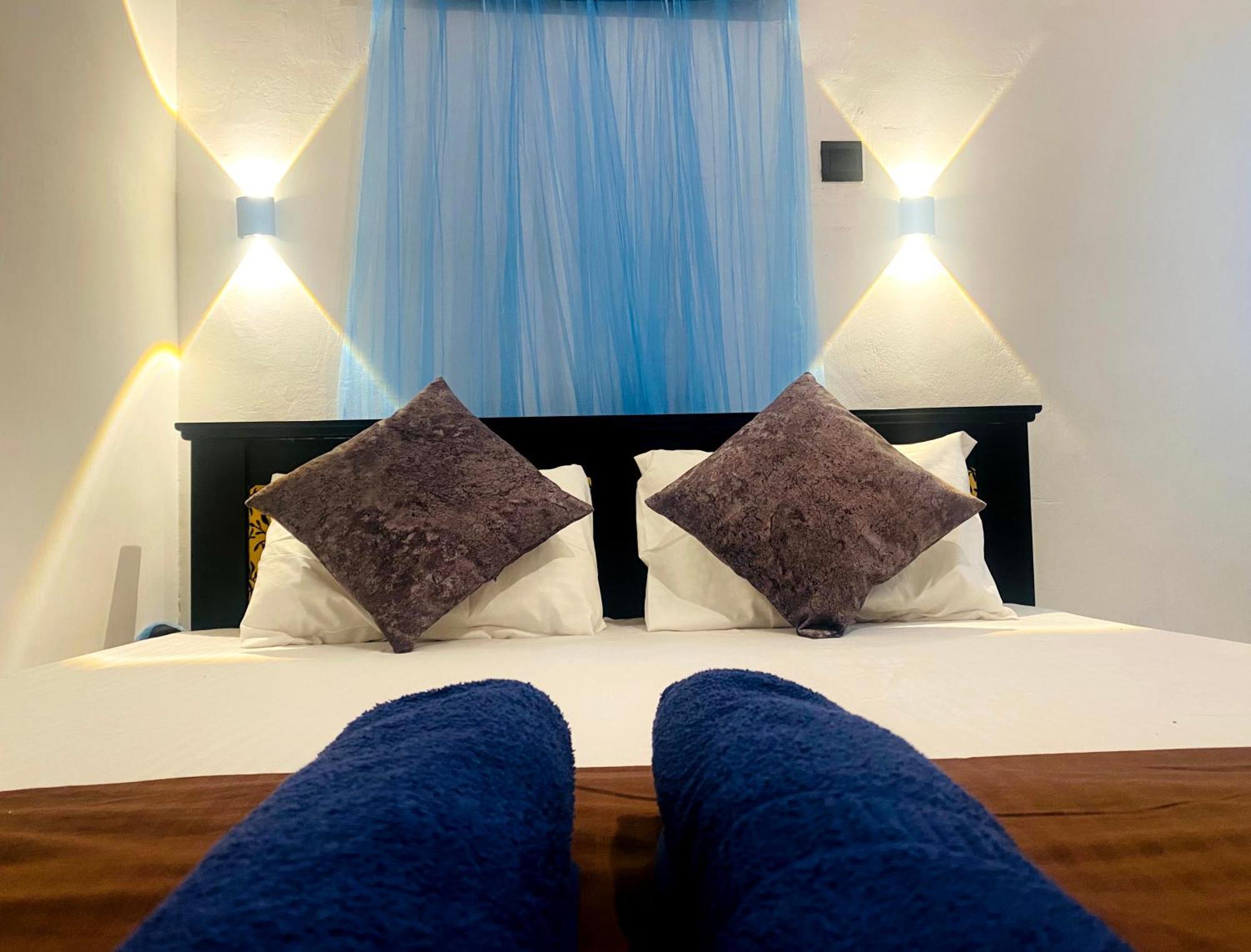 Fly Infinity - Home Stay Kandy Eksteriør billede