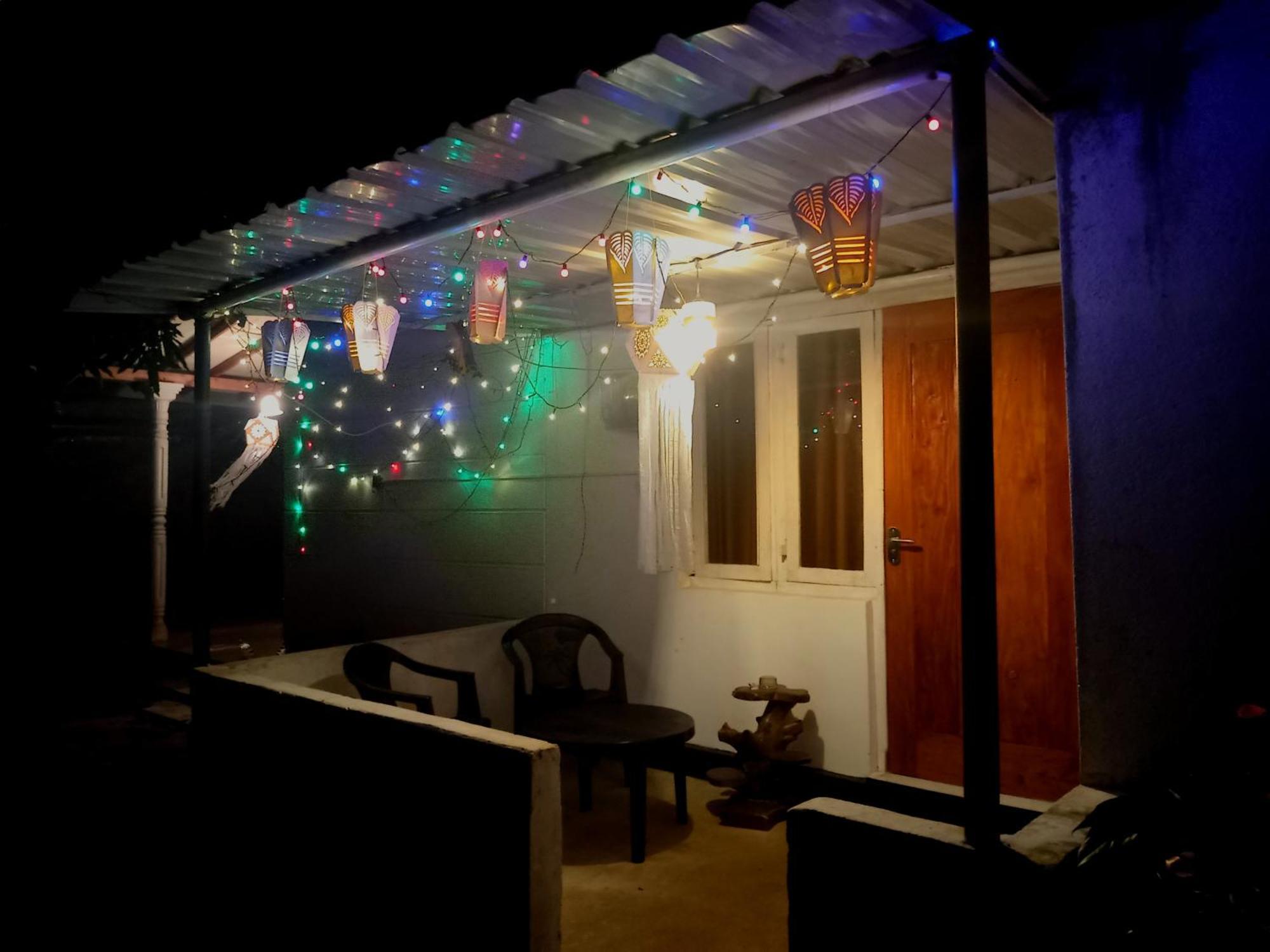 Fly Infinity - Home Stay Kandy Eksteriør billede